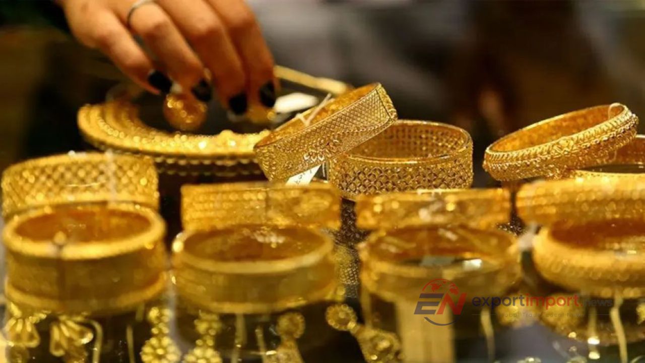 দেশে স্বর্ণের দামে বড় লাফ