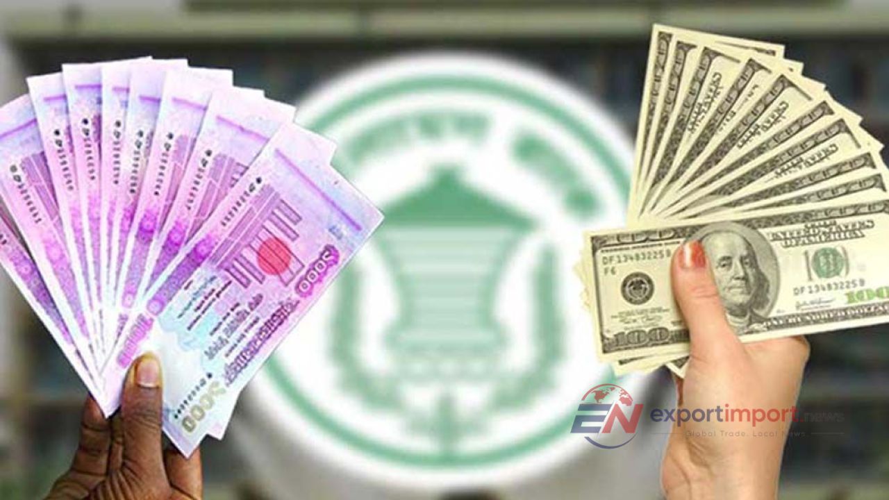 দেশের বাজারে ডলারের দাম কমল